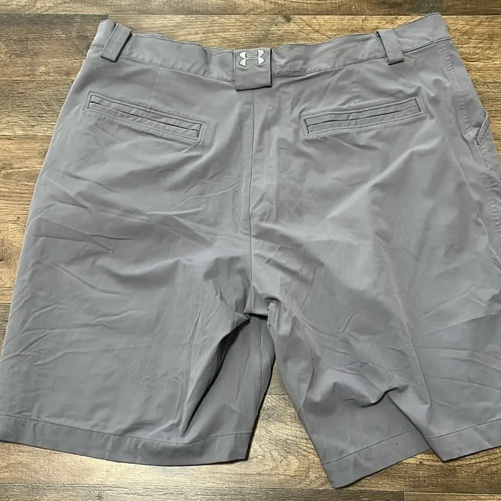 Under Armour shorts size 38